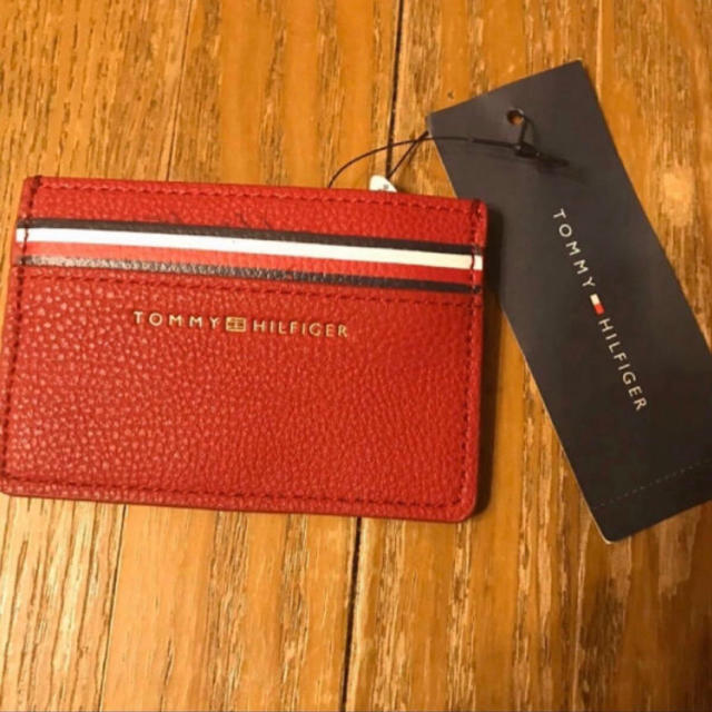 TOMMY HILFIGER(トミーヒルフィガー)のTommy Hilfiger パスケース カードケース 定期入れ 新品未使用 レディースのファッション小物(名刺入れ/定期入れ)の商品写真