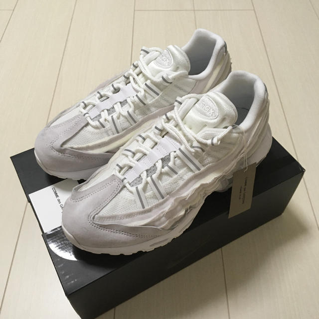 COMME des GARCONS HOMME PLUS(コムデギャルソンオムプリュス)のCOMME des GARCONS HOMME NIKE AIR MAX 95 メンズの靴/シューズ(スニーカー)の商品写真