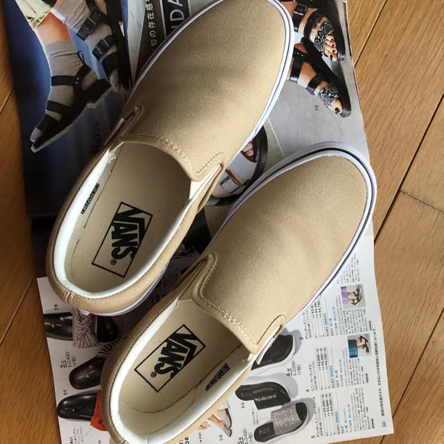 VANS(ヴァンズ)のVANS 即買取希望！スニーカー👟 レディースの靴/シューズ(スニーカー)の商品写真