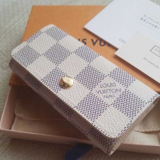 ルイヴィトン(LOUIS VUITTON)の【未使用】ルイヴィトン☆ダミエアズール☆キーケース☆4連(キーケース)