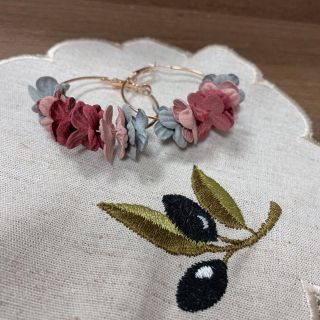 フラワーピアス(ピアス)