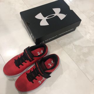 アンダーアーマー(UNDER ARMOUR)のアンダーアーマースニーカー(スニーカー)