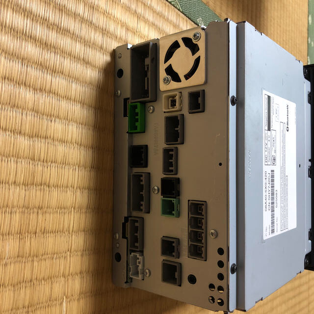 ホンダ - ホンダ 8インチプレミアムインターナビVXM -185VFIの通販 by
