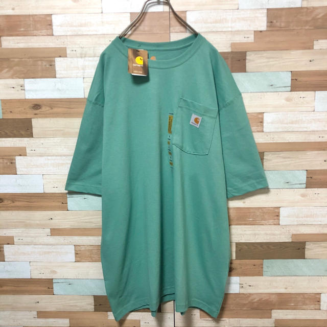 carhartt(カーハート)の【希少カラー❗️新品未使用品】アメリカ輸入　カーハート　ワッペンロゴ　Tシャツ メンズのトップス(Tシャツ/カットソー(半袖/袖なし))の商品写真