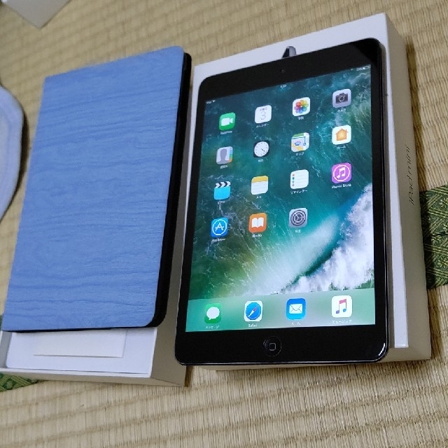 iPad(アイパッド)の極美品 iPad mini2 16GB WIFIモデル レアIOS10 スマホ/家電/カメラのPC/タブレット(タブレット)の商品写真