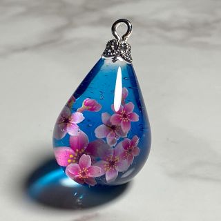 IORI resin 夜桜(ネックレス)