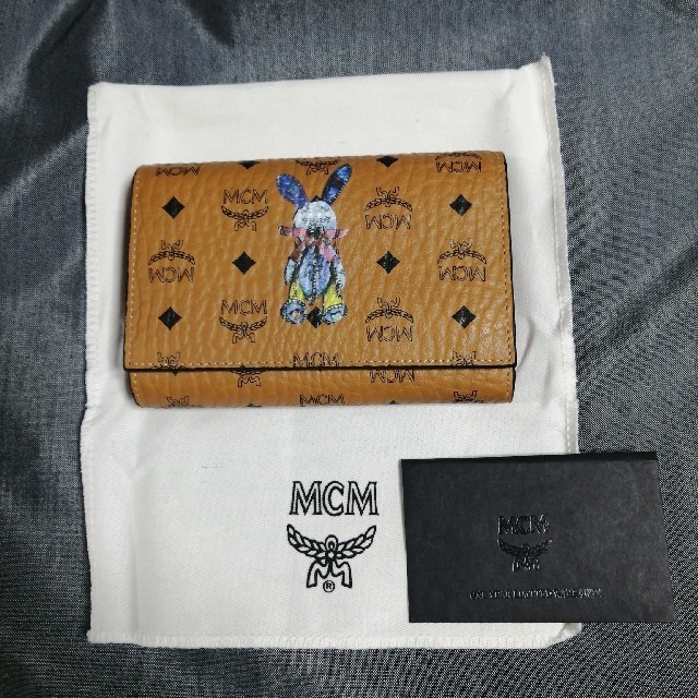 MCM(エムシーエム)のMCM 財布 レディースのファッション小物(財布)の商品写真