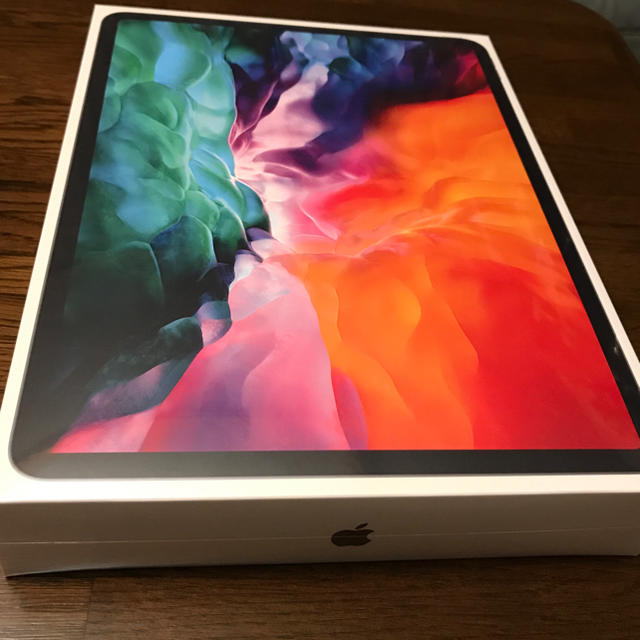 Apple(アップル)のipad pro 12.9 128GB wifiモデル スペースグレイ  スマホ/家電/カメラのPC/タブレット(タブレット)の商品写真