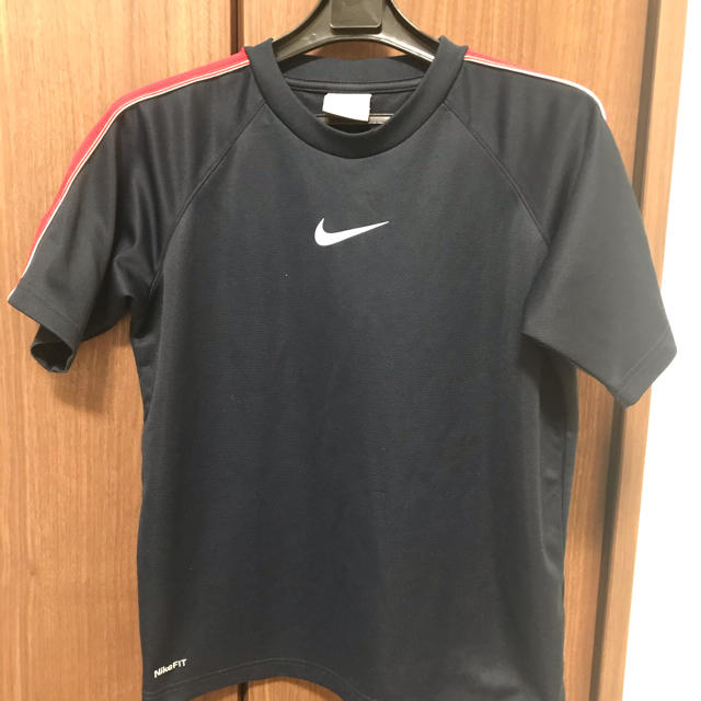 NIKE(ナイキ)のNIKE ナイキ　Tシャツ キッズ/ベビー/マタニティのキッズ服男の子用(90cm~)(Tシャツ/カットソー)の商品写真