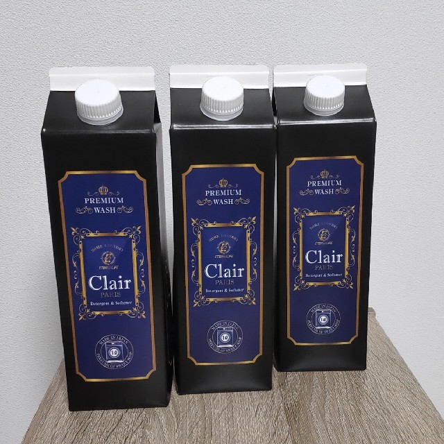 【新品】Clair PARIS クレールパリ 黒 1L 紙容器 3個セット インテリア/住まい/日用品の日用品/生活雑貨/旅行(洗剤/柔軟剤)の商品写真