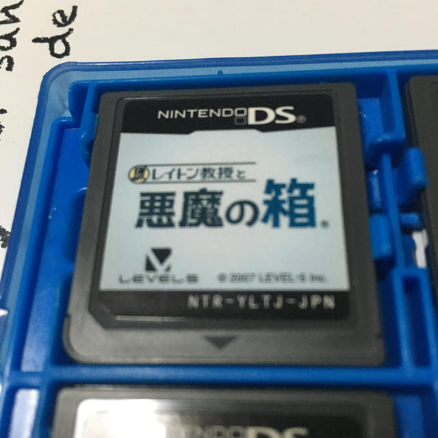 ニンテンドーDS(ニンテンドーDS)のレイトン教授と悪魔の箱 ds エンタメ/ホビーのゲームソフト/ゲーム機本体(携帯用ゲームソフト)の商品写真