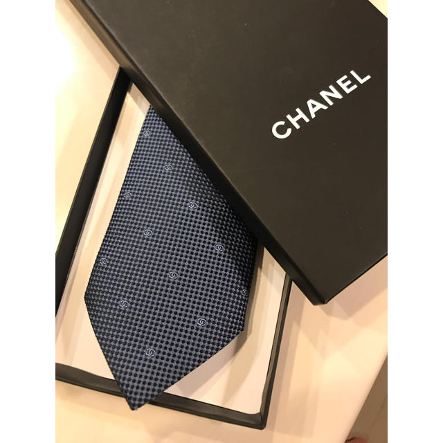 CHANEL(シャネル)の【ほぼ未使用】シャネルネクタイ/ CHANEL メンズのファッション小物(ネクタイ)の商品写真