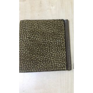 [ゆり様専用] レッドウォール 2つ折り財布　(財布)