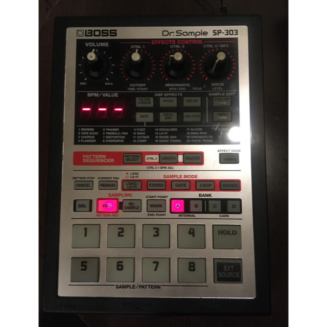 BOSS(ボス)のBoss sp-303 Dr.sample サンプラー　Roland 楽器のDJ機器(その他)の商品写真