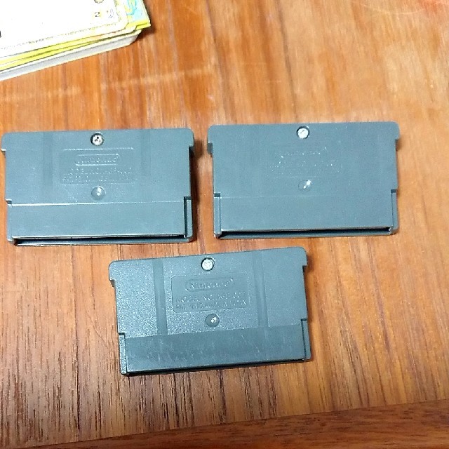 BANDAI(バンダイ)のガッシュ GBAカセット 3本セット エンタメ/ホビーのゲームソフト/ゲーム機本体(携帯用ゲームソフト)の商品写真