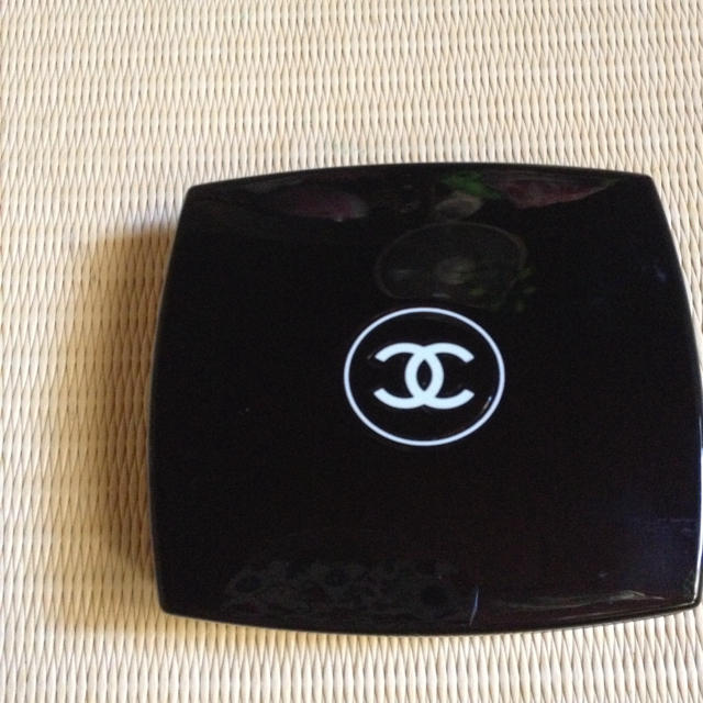 CHANEL(シャネル)のシャネル アイシャドウ コスメ/美容のベースメイク/化粧品(その他)の商品写真