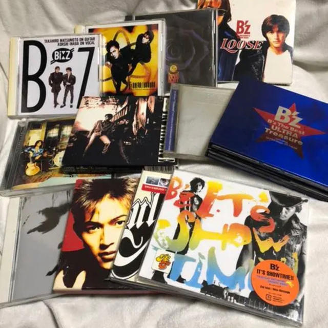 July様専用 B'z CDまとめ売り (アルバムとシングル合わせて15枚)の通販 by d3style's shop｜ラクマ