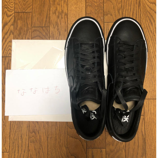 BLACK COMME des GARCONS(ブラックコムデギャルソン)のBLACK Comme des Garçons x Nike Blazer メンズの靴/シューズ(スニーカー)の商品写真