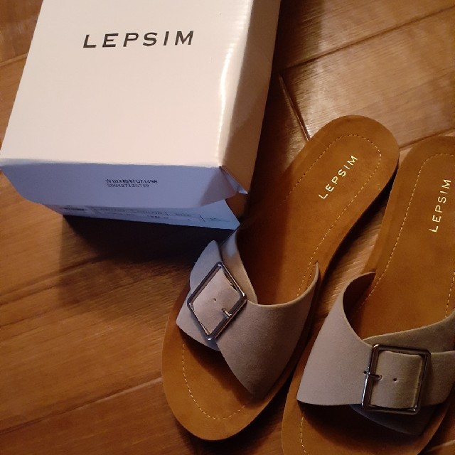 LEPSIM(レプシィム)のバックルベルトサンダル レディースの靴/シューズ(サンダル)の商品写真