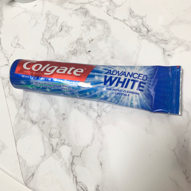 Crest(クレスト)のコルゲイト　歯磨き粉　美品　180ml colgate crest コスメ/美容のオーラルケア(歯磨き粉)の商品写真