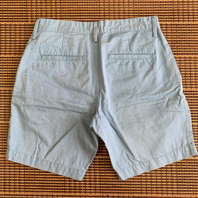 GAP(ギャップ)のGap KHAKIS ショートパンツ　メンズ メンズのパンツ(ショートパンツ)の商品写真