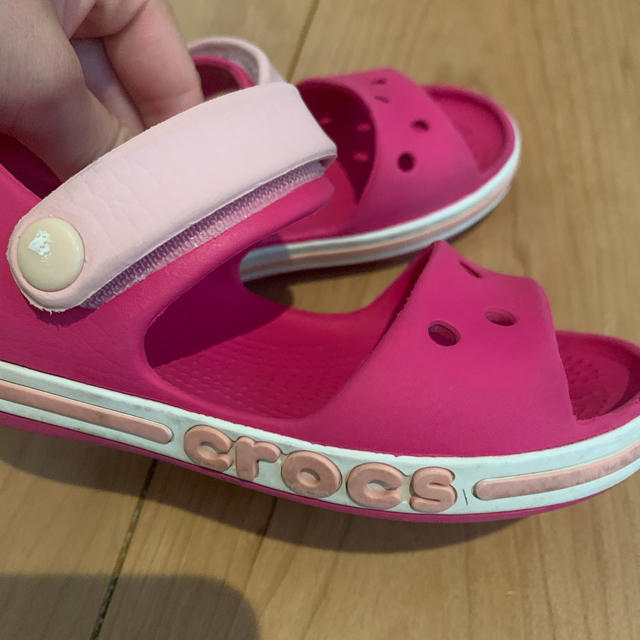 crocs(クロックス)のクロックス☆サンダル　c9 キッズ/ベビー/マタニティのキッズ靴/シューズ(15cm~)(サンダル)の商品写真