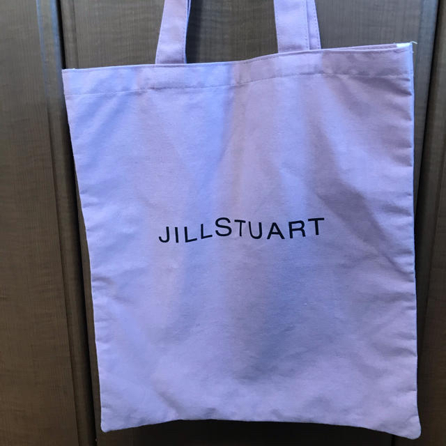 JILLSTUART(ジルスチュアート)の再値下げ‼︎ジルスチアート　トップス　プレゼント布バック付き‼︎ レディースのトップス(カットソー(半袖/袖なし))の商品写真