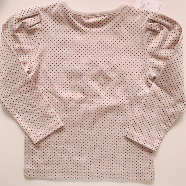 BeBe(ベベ)のBeBe トップス キッズ/ベビー/マタニティのキッズ服女の子用(90cm~)(Tシャツ/カットソー)の商品写真