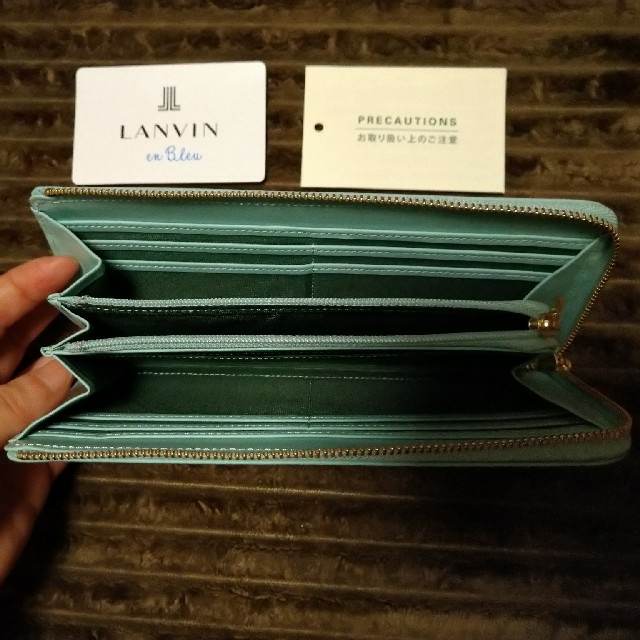 LANVIN en Bleu(ランバンオンブルー)のもとか様専用　ランバンオンブルー　長財布　新品未使用 メンズのファッション小物(長財布)の商品写真