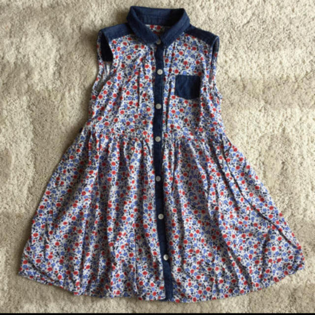 TOMMY HILFIGER(トミーヒルフィガー)のノースリーブ ワンピース サイズ100 キッズ/ベビー/マタニティのキッズ服女の子用(90cm~)(ワンピース)の商品写真