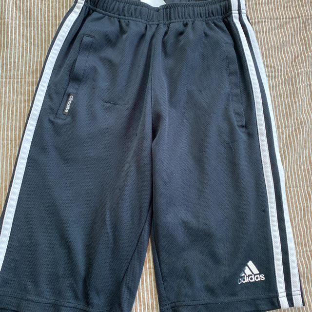 adidas(アディダス)の男の子　140サイズ　セット売り キッズ/ベビー/マタニティのキッズ服男の子用(90cm~)(Tシャツ/カットソー)の商品写真