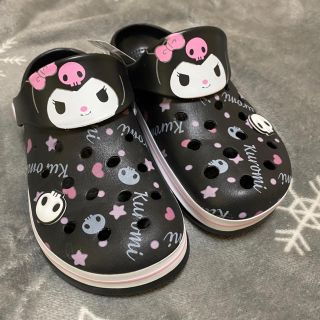 サンリオ(サンリオ)のサンリオ　Sanrio クロミ　Kuromi クロックス風　サンダル(サンダル)