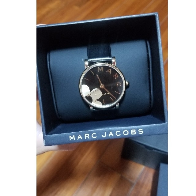 MARC JACOBS(マークジェイコブス)のMARC JACOBS時計クラシックフラワーブラック×ゴールド レディースのファッション小物(腕時計)の商品写真