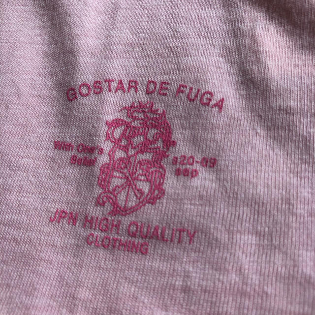 FUGA(フーガ)のGOSTAR DE FUGA  Ｖネック　Tシャツ メンズのトップス(Tシャツ/カットソー(半袖/袖なし))の商品写真