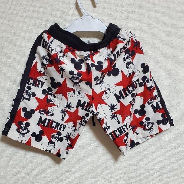 男の子　水着　 キッズ/ベビー/マタニティのキッズ服男の子用(90cm~)(Tシャツ/カットソー)の商品写真