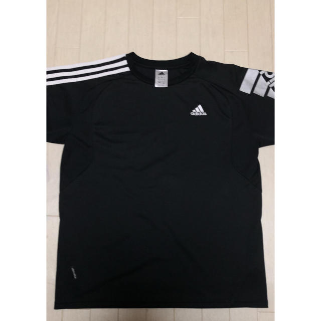 adidas(アディダス)のアディダスTシャツ メンズのトップス(Tシャツ/カットソー(半袖/袖なし))の商品写真