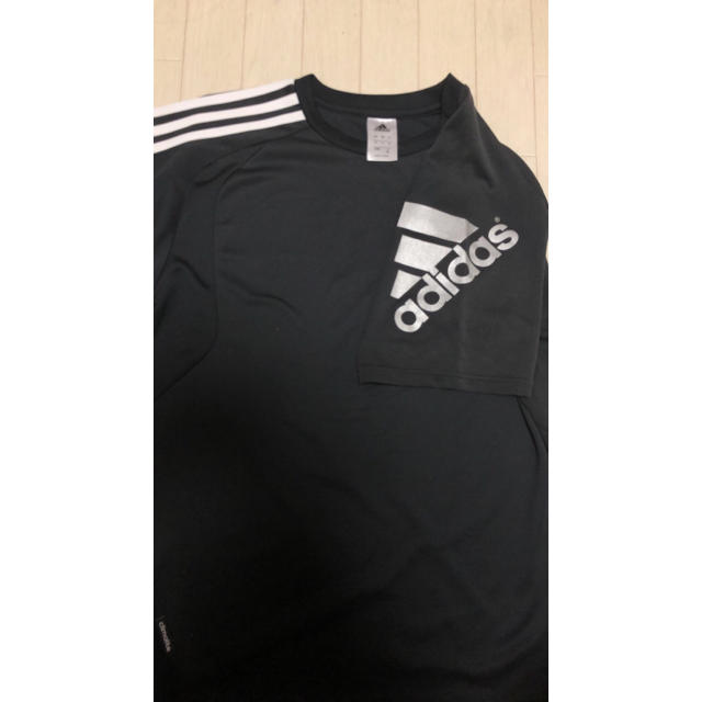 adidas(アディダス)のアディダスTシャツ メンズのトップス(Tシャツ/カットソー(半袖/袖なし))の商品写真