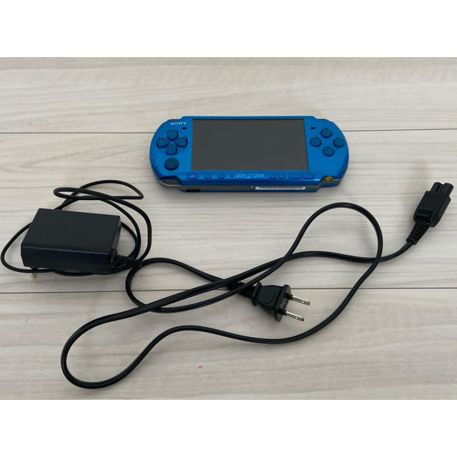 PlayStation Portable(プレイステーションポータブル)のPSP3000 エンタメ/ホビーのゲームソフト/ゲーム機本体(携帯用ゲーム機本体)の商品写真