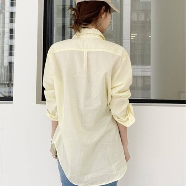 L'Appartement DEUXIEME CLASSE(アパルトモンドゥーズィエムクラス)の今季新品アパルトモン☆CTN LAWN SHIRTS☆イエロー☆ドゥーズィエム レディースのトップス(シャツ/ブラウス(長袖/七分))の商品写真