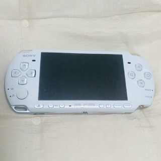 プレイステーションポータブル(PlayStation Portable)のpsp本体 3000 ホワイト(携帯用ゲーム機本体)