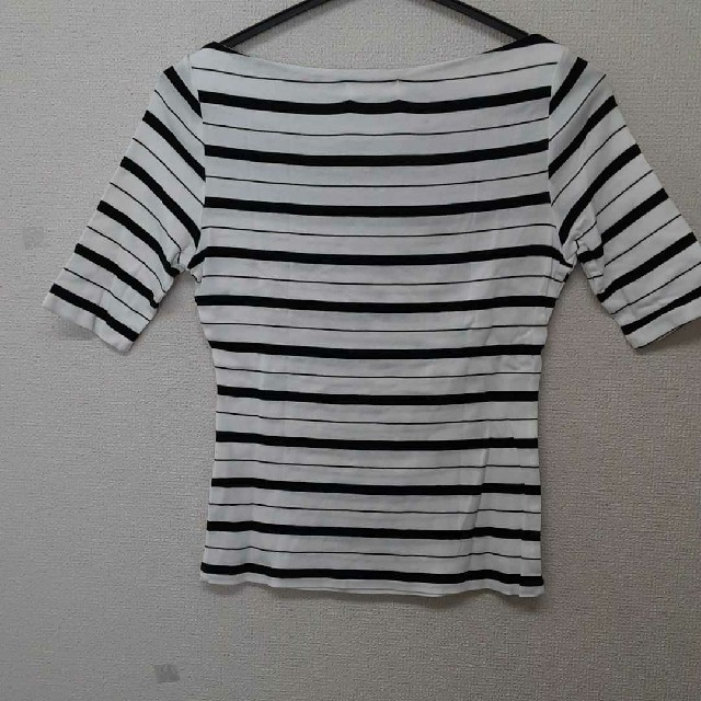 INED(イネド)のNo.12　INED ブラウンのボーダーTシャツ レディースのトップス(Tシャツ(半袖/袖なし))の商品写真