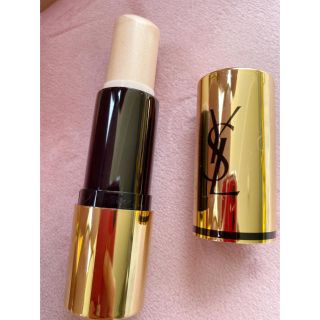 イヴサンローランボーテ(Yves Saint Laurent Beaute)のYSLハイライト✨ラディアント タッチ  #1 ライト ゴールド イ(フェイスカラー)