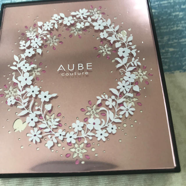 AUBE couture(オーブクチュール)のオーブ　クチュール　デザイニングインプレッションズ571 オレンジ系 コスメ/美容のベースメイク/化粧品(アイシャドウ)の商品写真