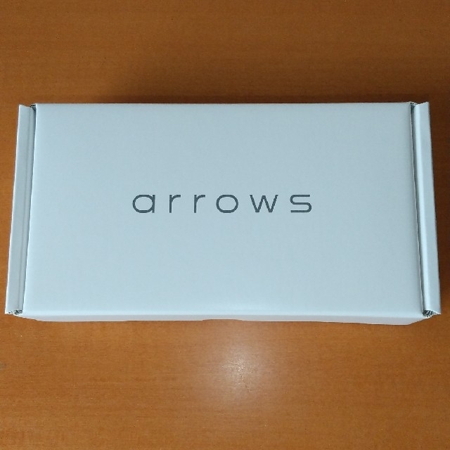 arrows M05 黒 SIMフリー 本体 新品未開封スマートフォン/携帯電話