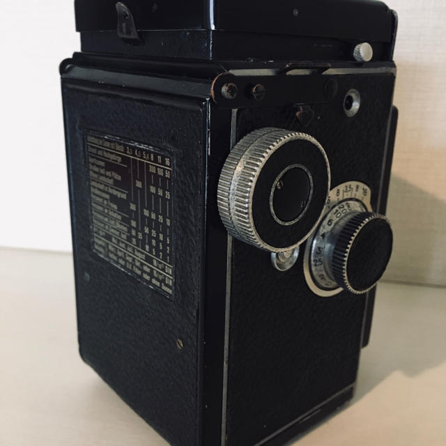 中古】(ローライ) Rollei Rolleicord Vb(二眼レフカメラの購入 中古】(ローライ) Rollei Rolleicord Vb(二眼レフカメラの購入