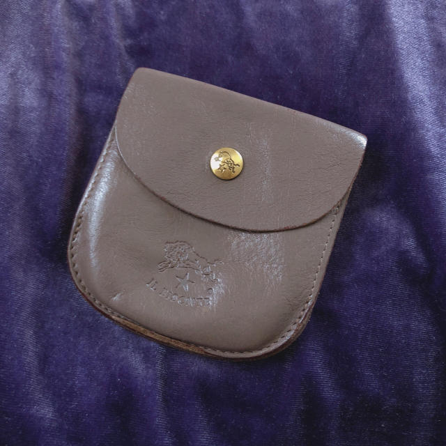 IL BISONTE(イルビゾンテ)のイルビゾンテ　折り財布 レディースのファッション小物(財布)の商品写真