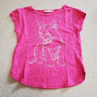 アカチャンホンポ(アカチャンホンポ)の女の子　猫柄ピンクTシャツ　120cm(Tシャツ/カットソー)