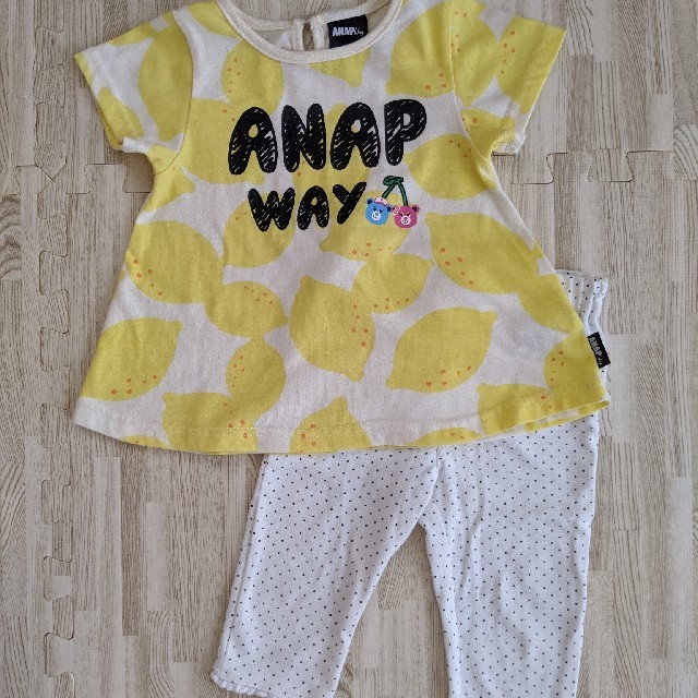 ANAP(アナップ)の90  トップス☆レギンスセット  キッズ/ベビー/マタニティのキッズ服女の子用(90cm~)(Tシャツ/カットソー)の商品写真