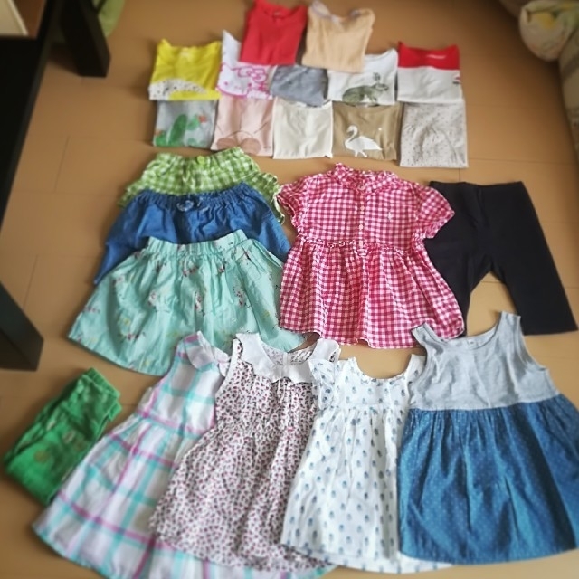 babyGAP(ベビーギャップ)の女の子 21点  90 ～ 100  美品  babyGap ラルフローレン  キッズ/ベビー/マタニティのキッズ服女の子用(90cm~)(Tシャツ/カットソー)の商品写真