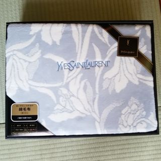 イヴサンローランボーテ(Yves Saint Laurent Beaute)のイヴ・サンローラン　綿毛布(毛布)